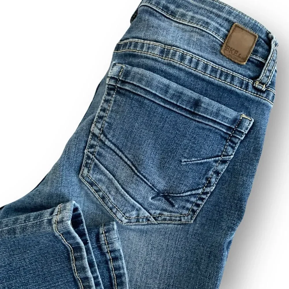 BKE Women's Blue Jeans - Picture 9 of 15